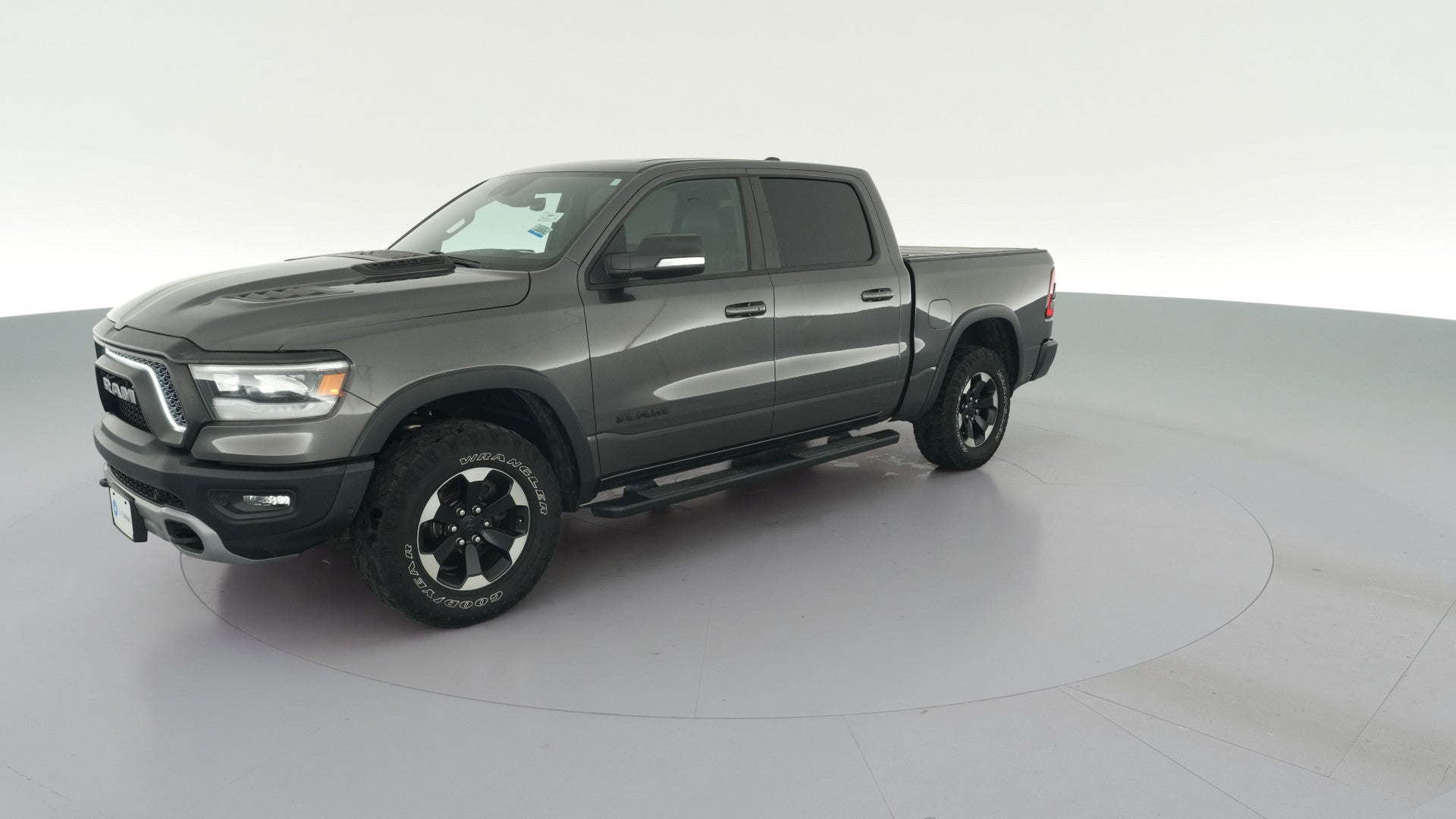 2021 Ram 1500 Crew Cab vehicle photo