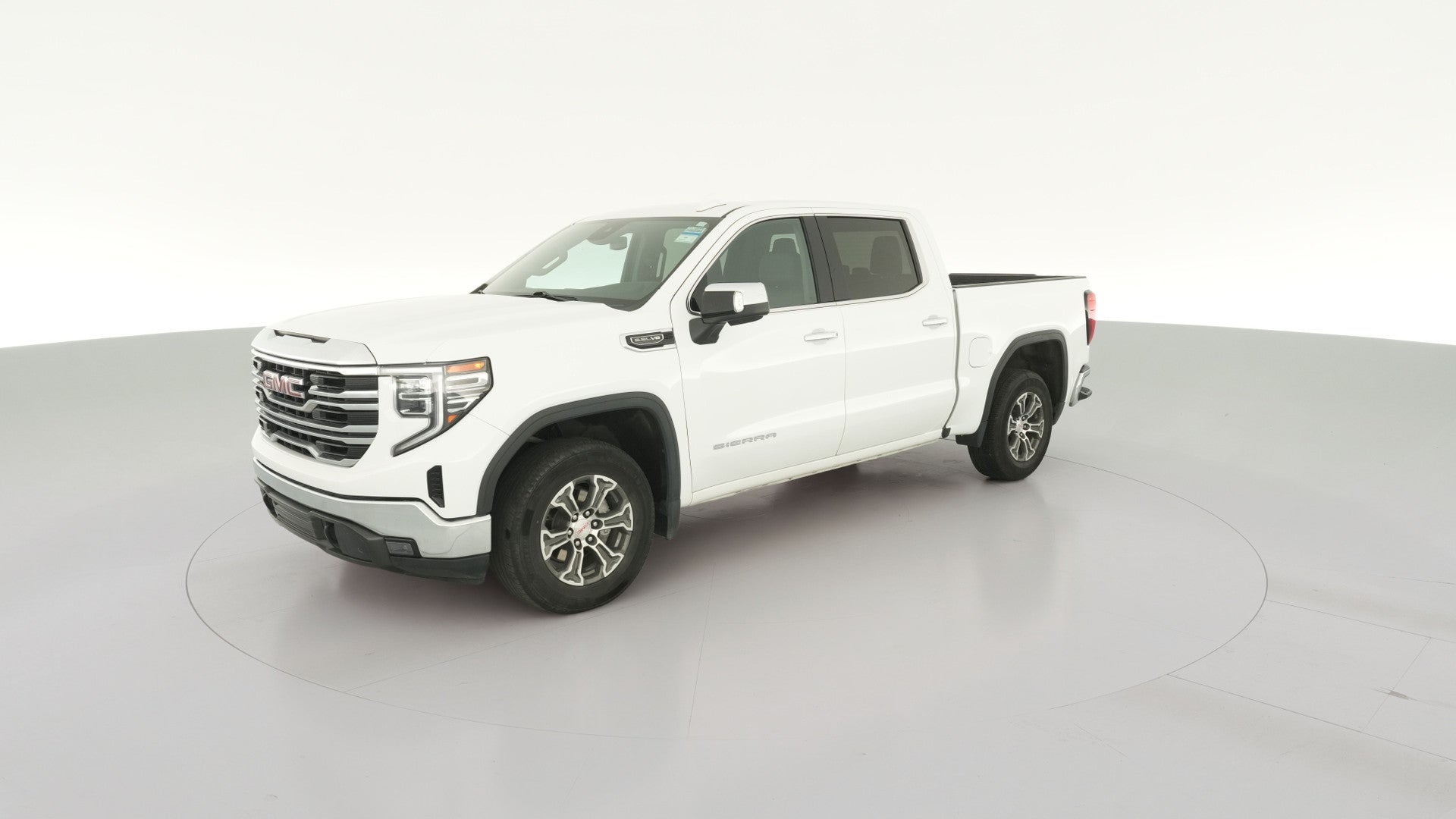 2024 GMC Sierra 1500 Crew Cab vehicle photo