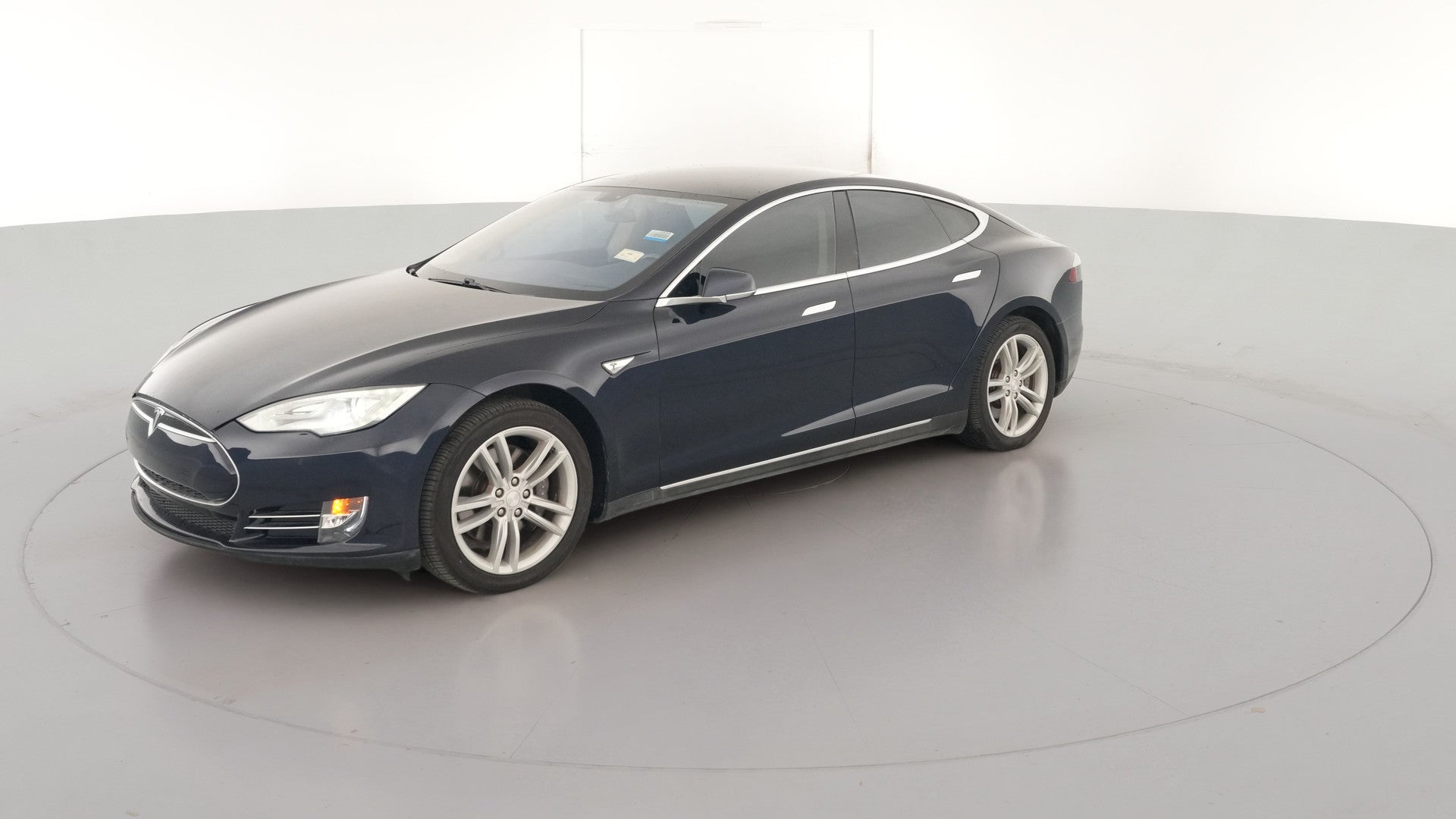 2014 Tesla Model S vehicle photo