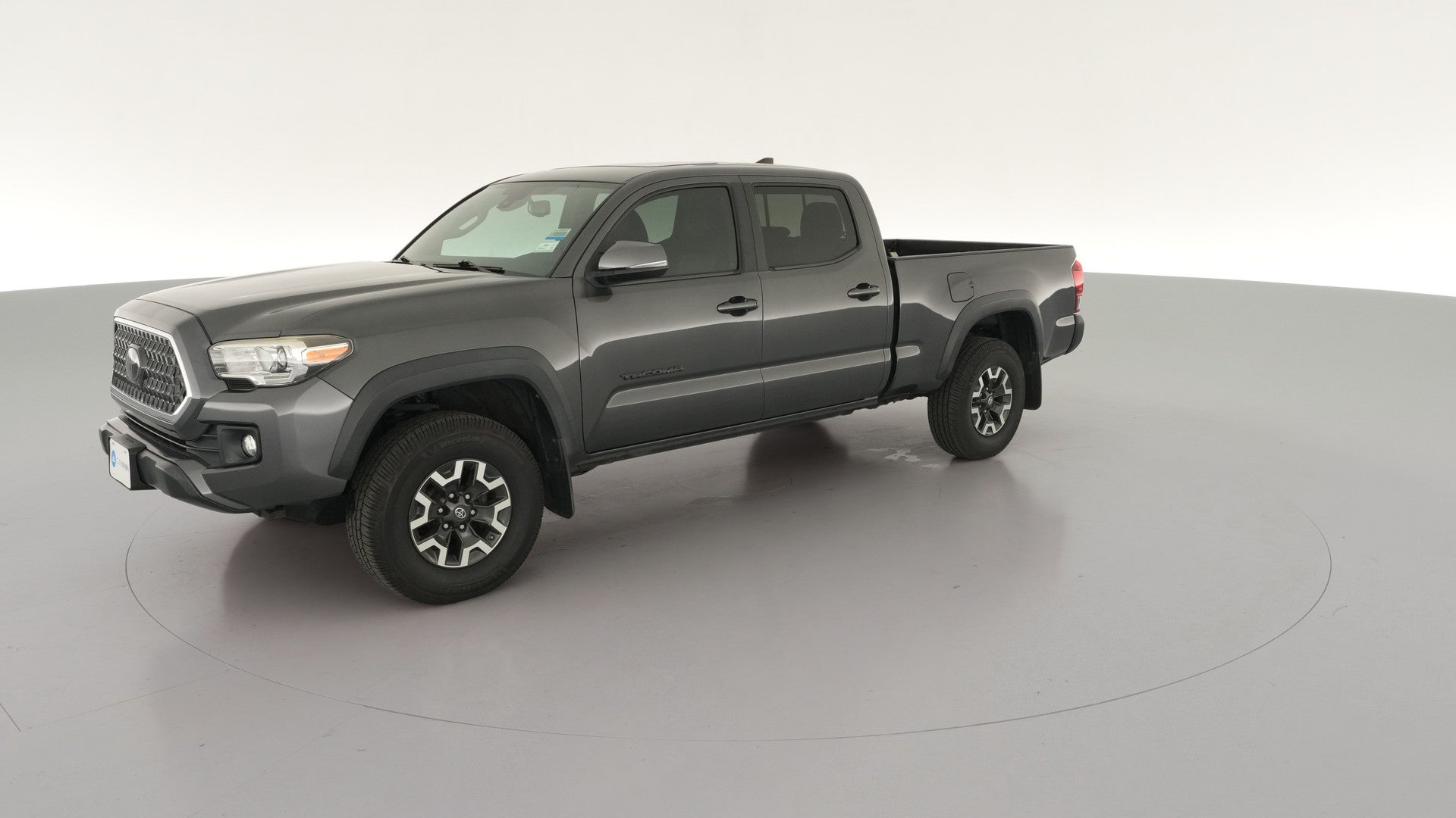 2018 Toyota Tacoma Double Cab vehicle photo