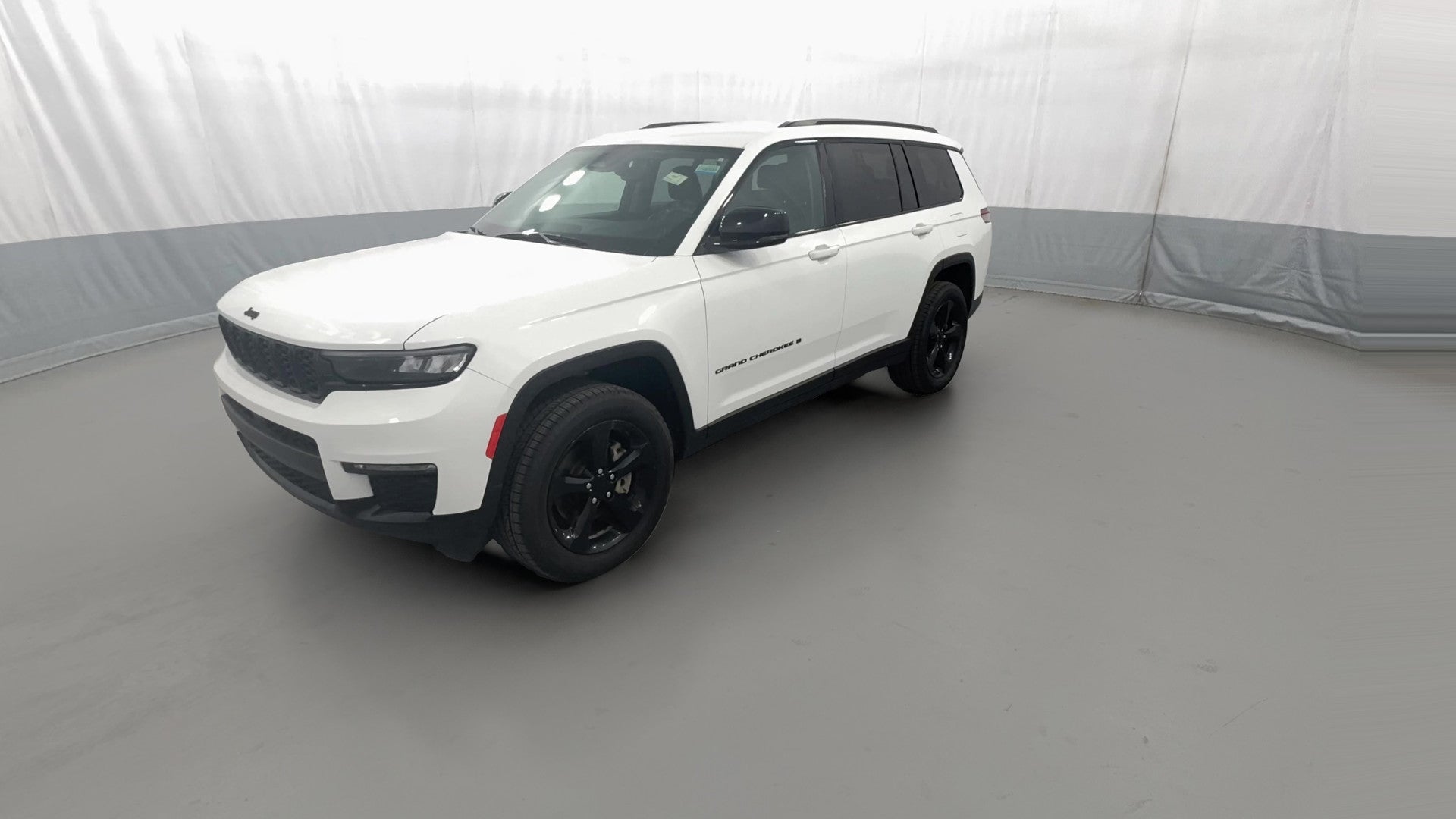 2023 Jeep Grand Cherokee L vehicle photo