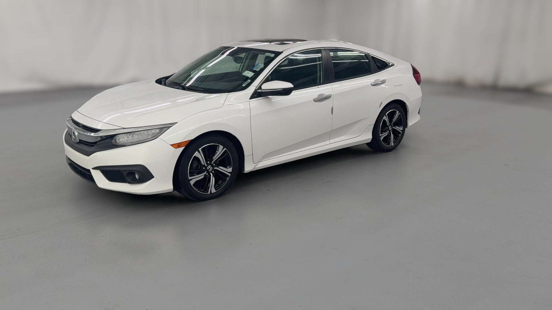 2017 Honda Civic vehicle photo