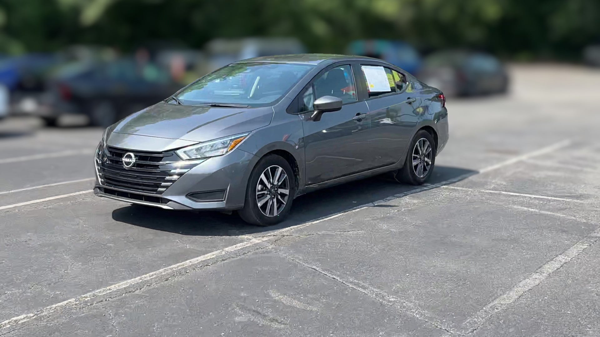 2025 Nissan Versa vehicle photo