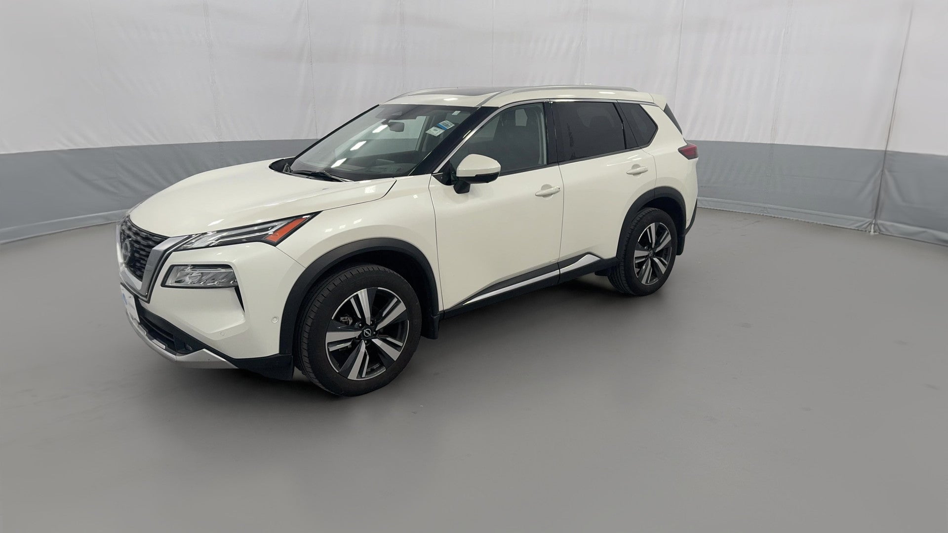 2022 Nissan Rogue vehicle photo
