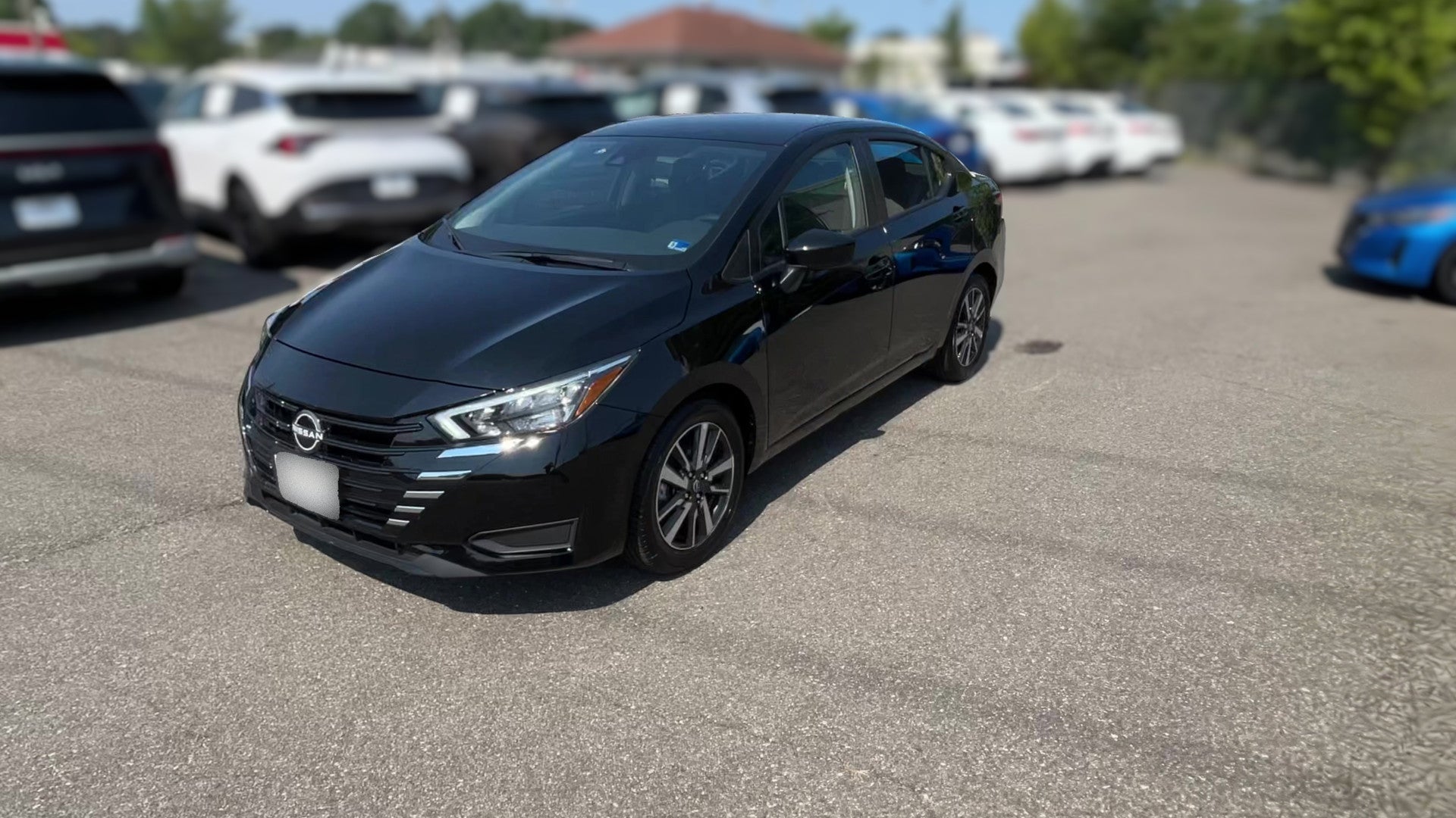 2025 Nissan Versa vehicle photo