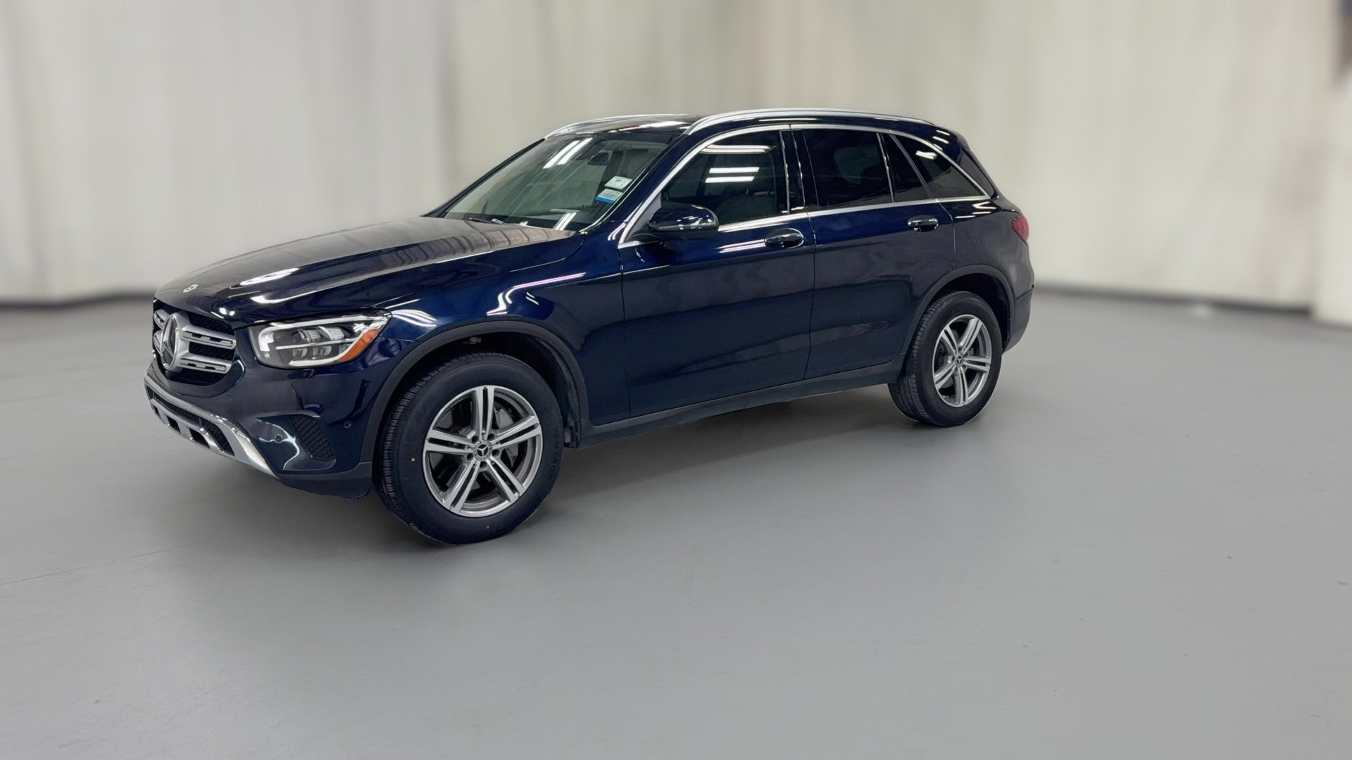 2022 Mercedes-Benz GLC vehicle photo