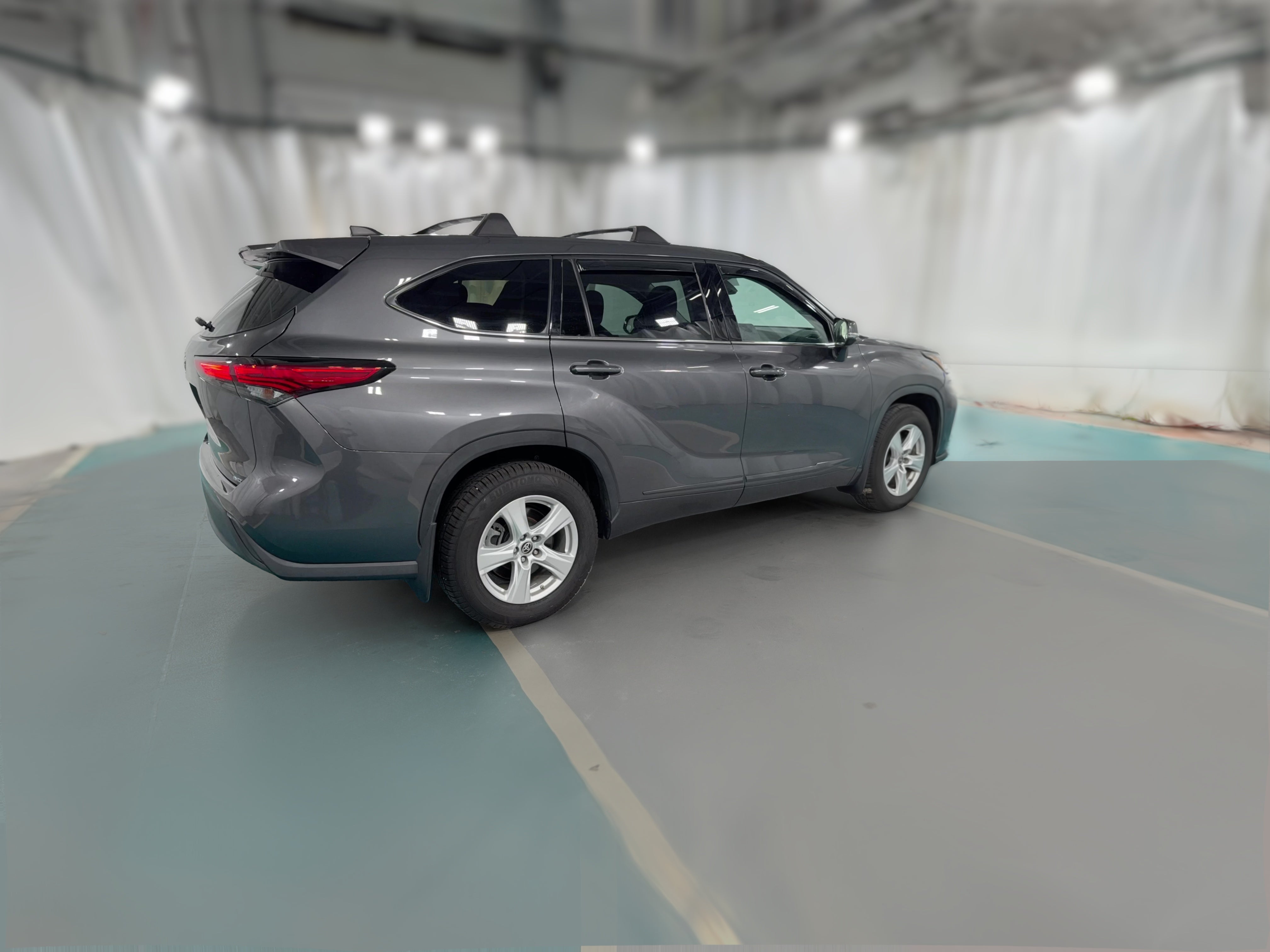 2022 Toyota Highlander L - Photo 33