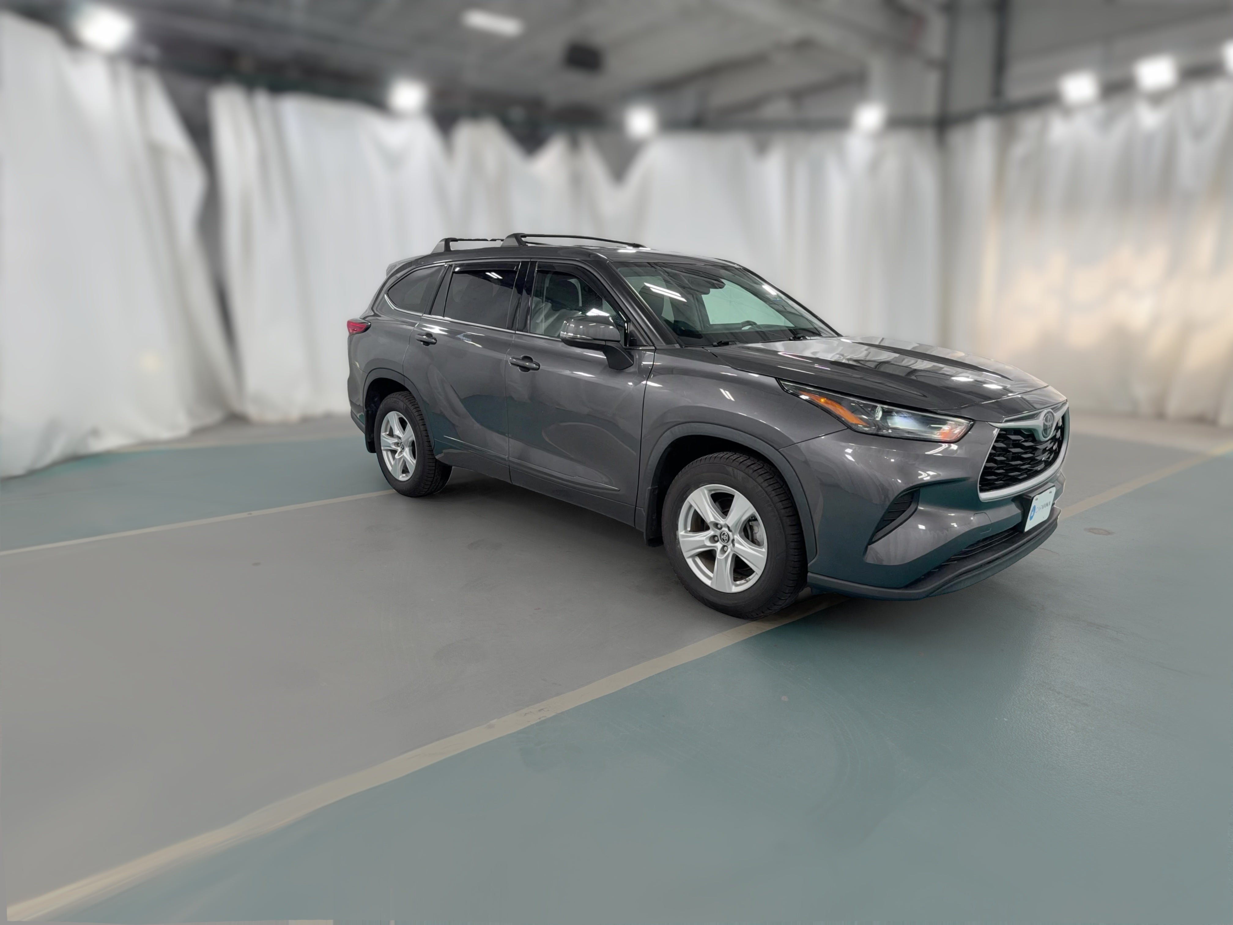 2022 Toyota Highlander L - Photo 36