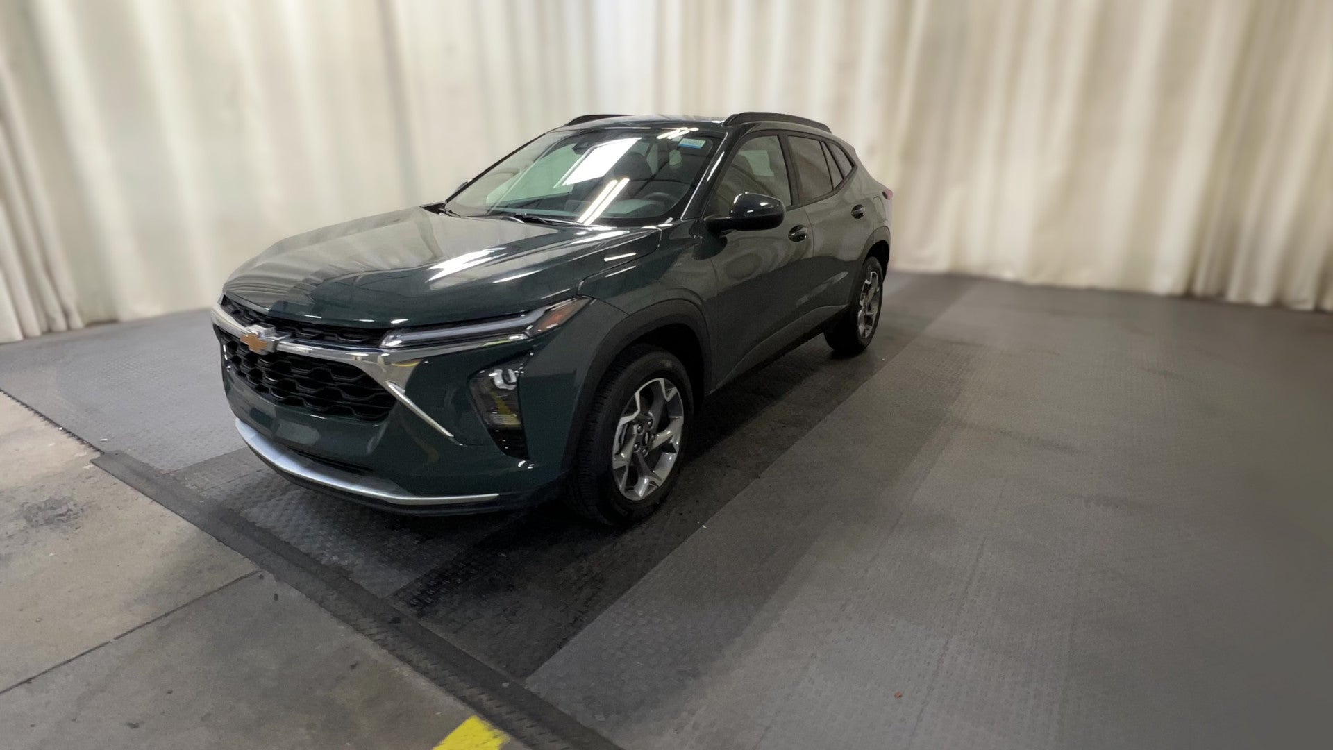 2025 Chevrolet Trax vehicle photo
