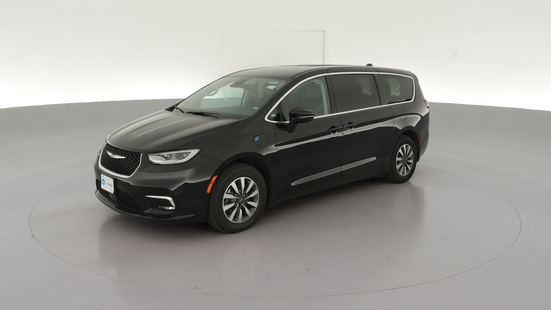 2024 Chrysler Pacifica Hybrid vehicle photo