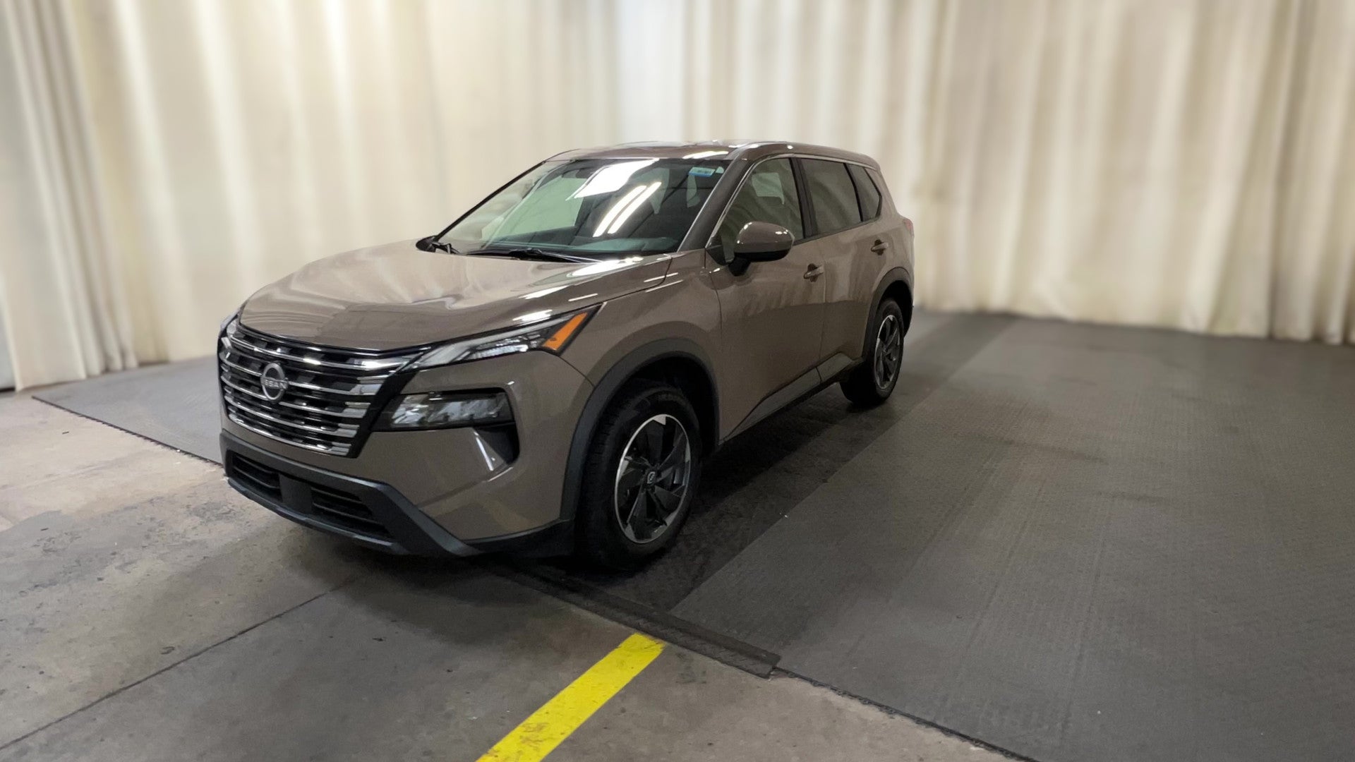 2025 Nissan Rogue vehicle photo
