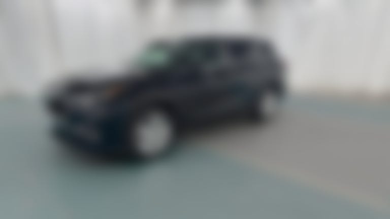 2025 Toyota Highlander vehicle photo