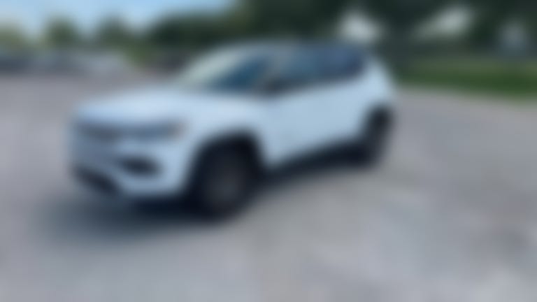2025 Jeep Compass vehicle photo