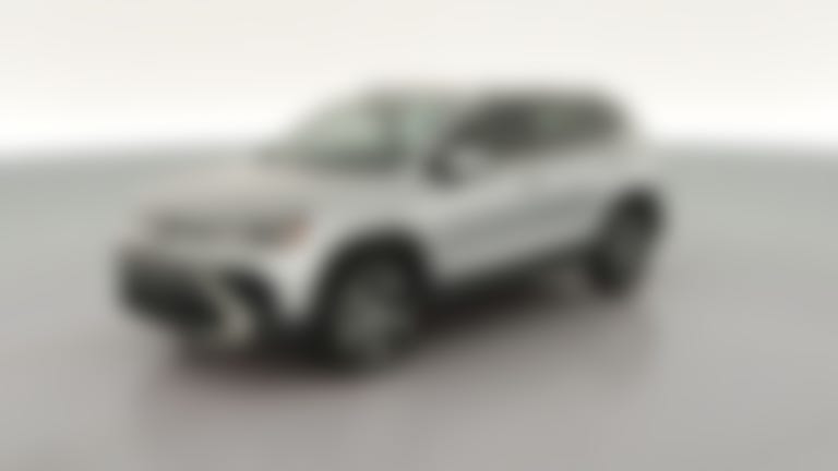 2025 Volkswagen Taos vehicle photo