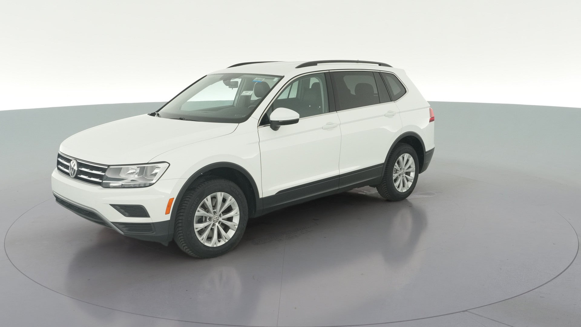 2019 Volkswagen Tiguan vehicle photo
