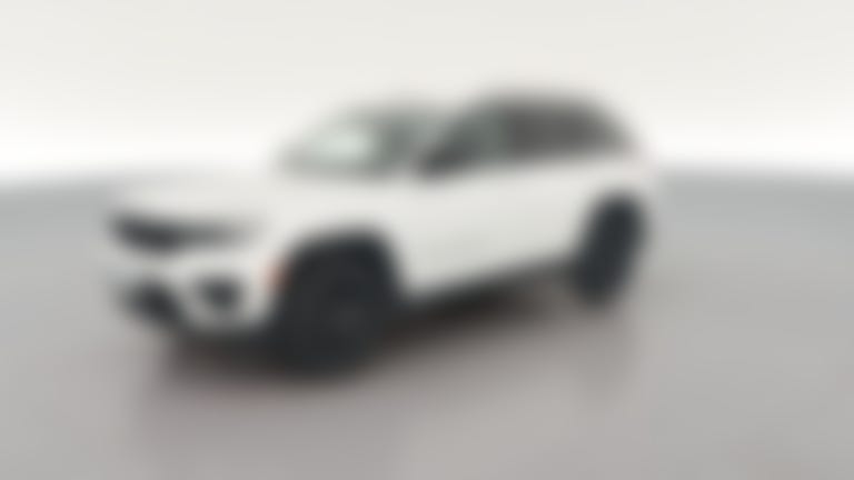 2024 Jeep Grand Cherokee vehicle photo