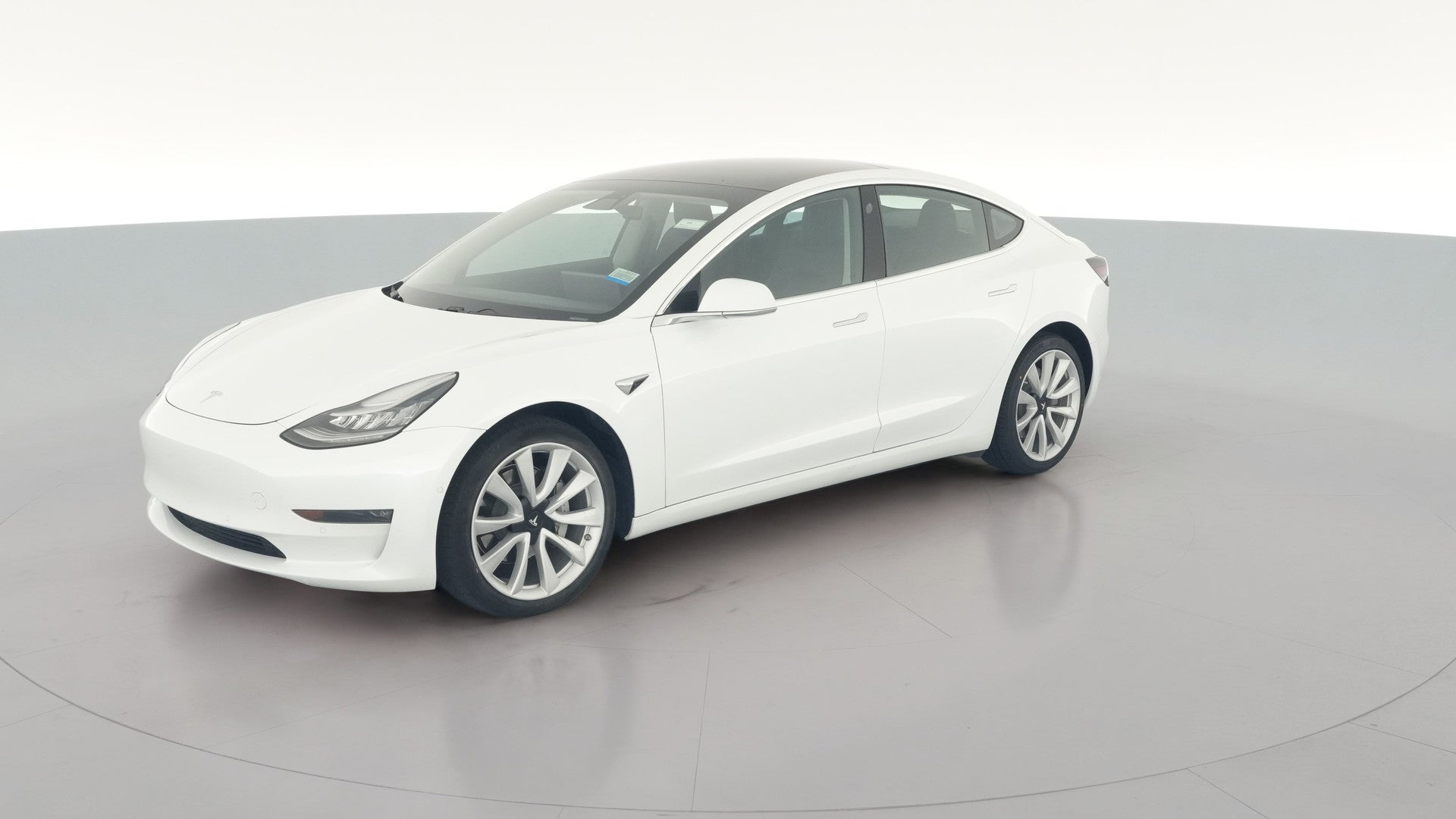 2019 Tesla Model 3 vehicle photo