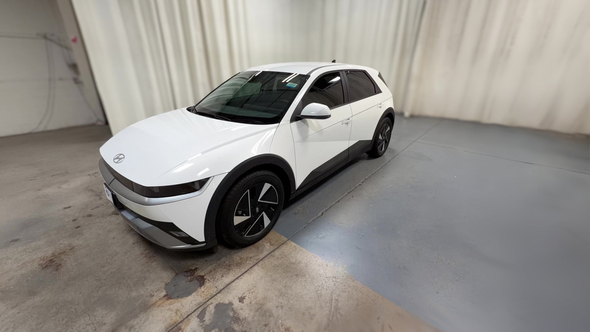 2025 Hyundai IONIQ 5 vehicle photo