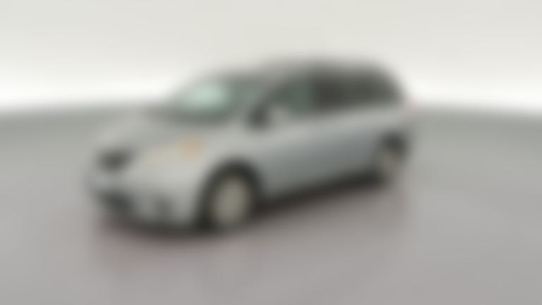 2014 Toyota Sienna vehicle photo