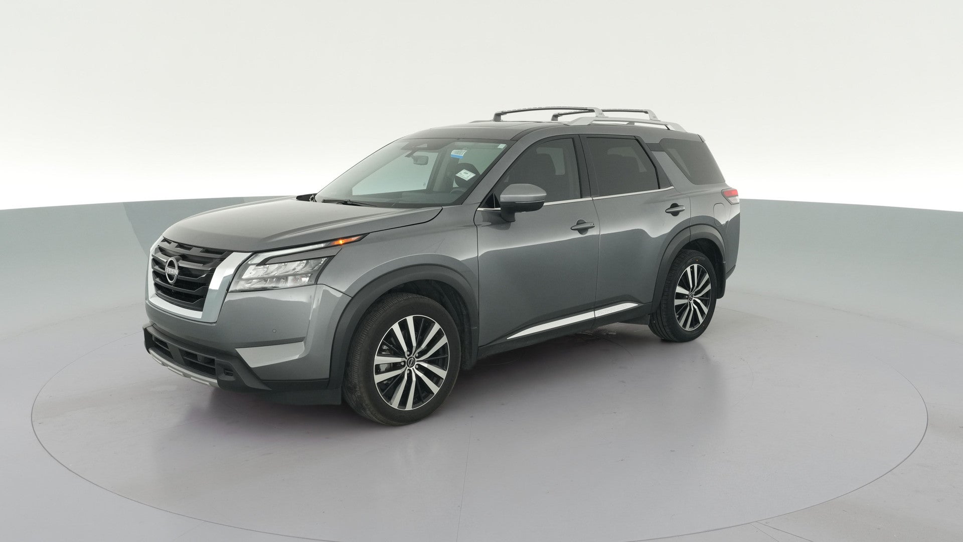 2025 Nissan Pathfinder vehicle photo