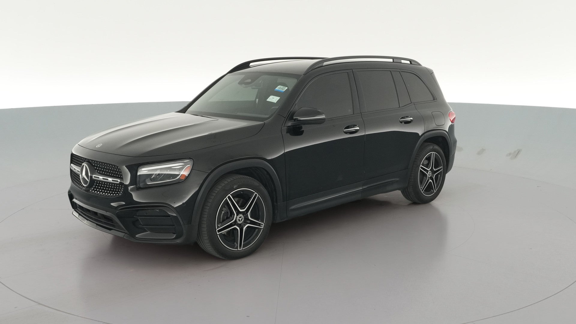 2024 Mercedes-Benz GLB vehicle photo