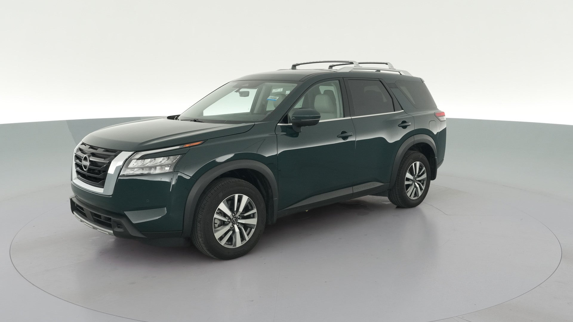 2025 Nissan Pathfinder vehicle photo