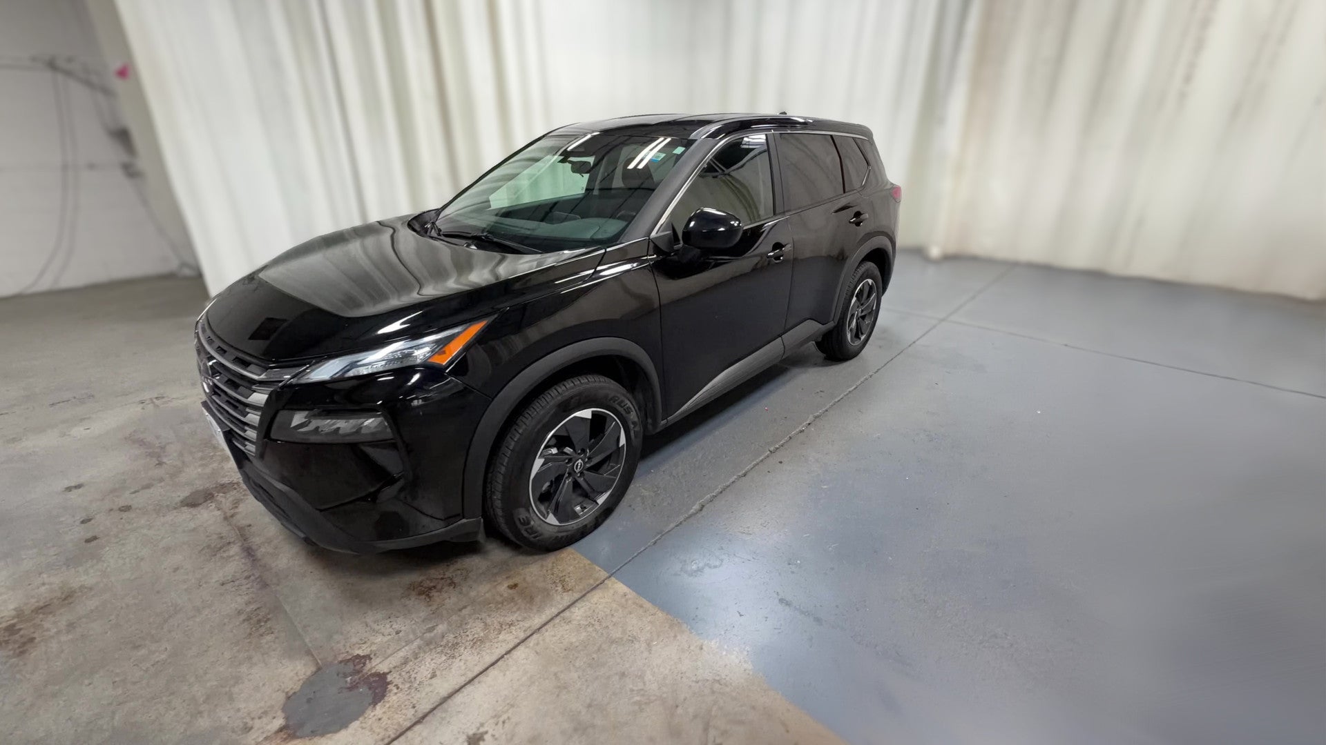 2025 Nissan Rogue vehicle photo