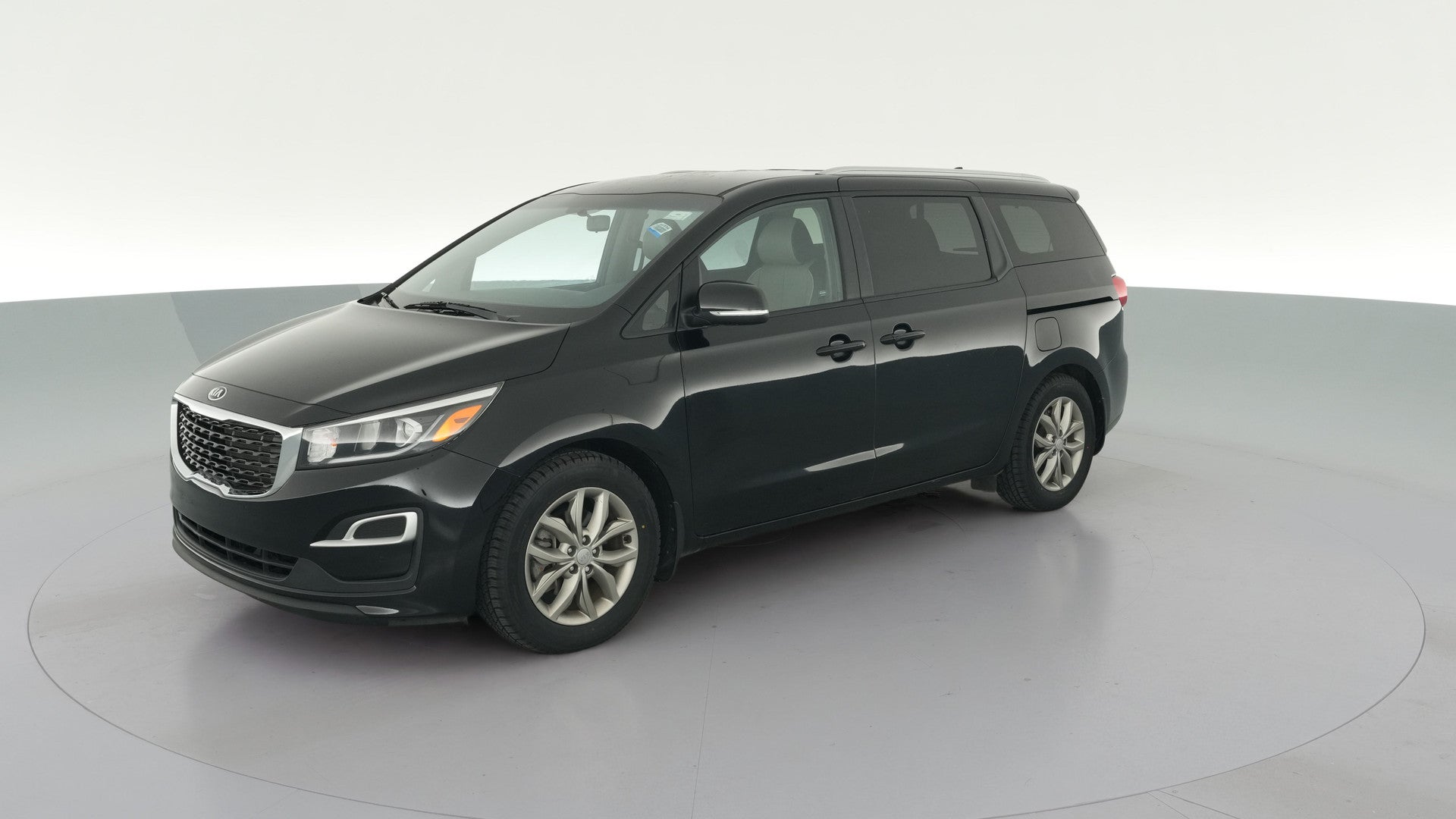 2021 Kia Sedona vehicle photo