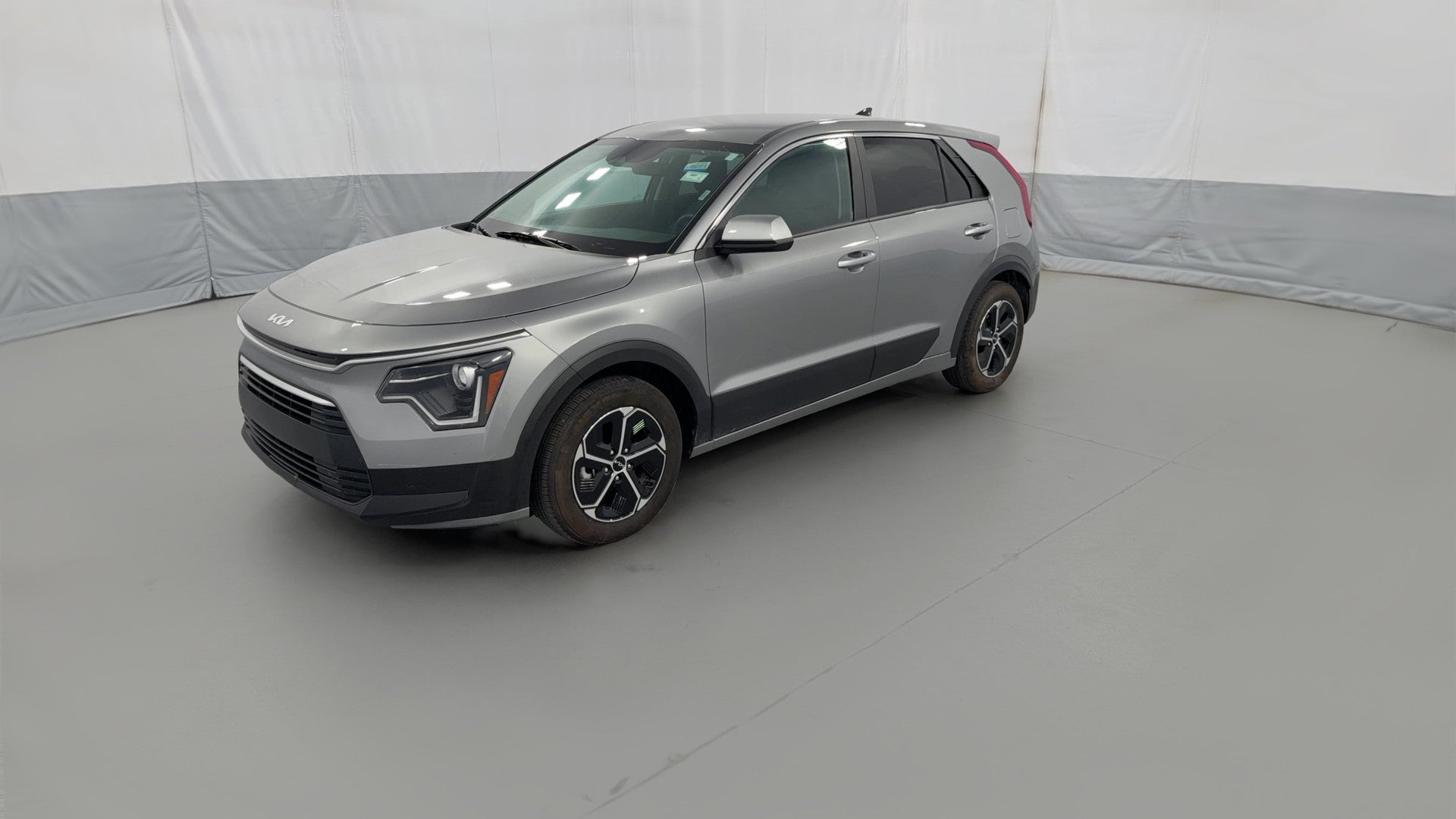 2025 Kia Niro vehicle photo