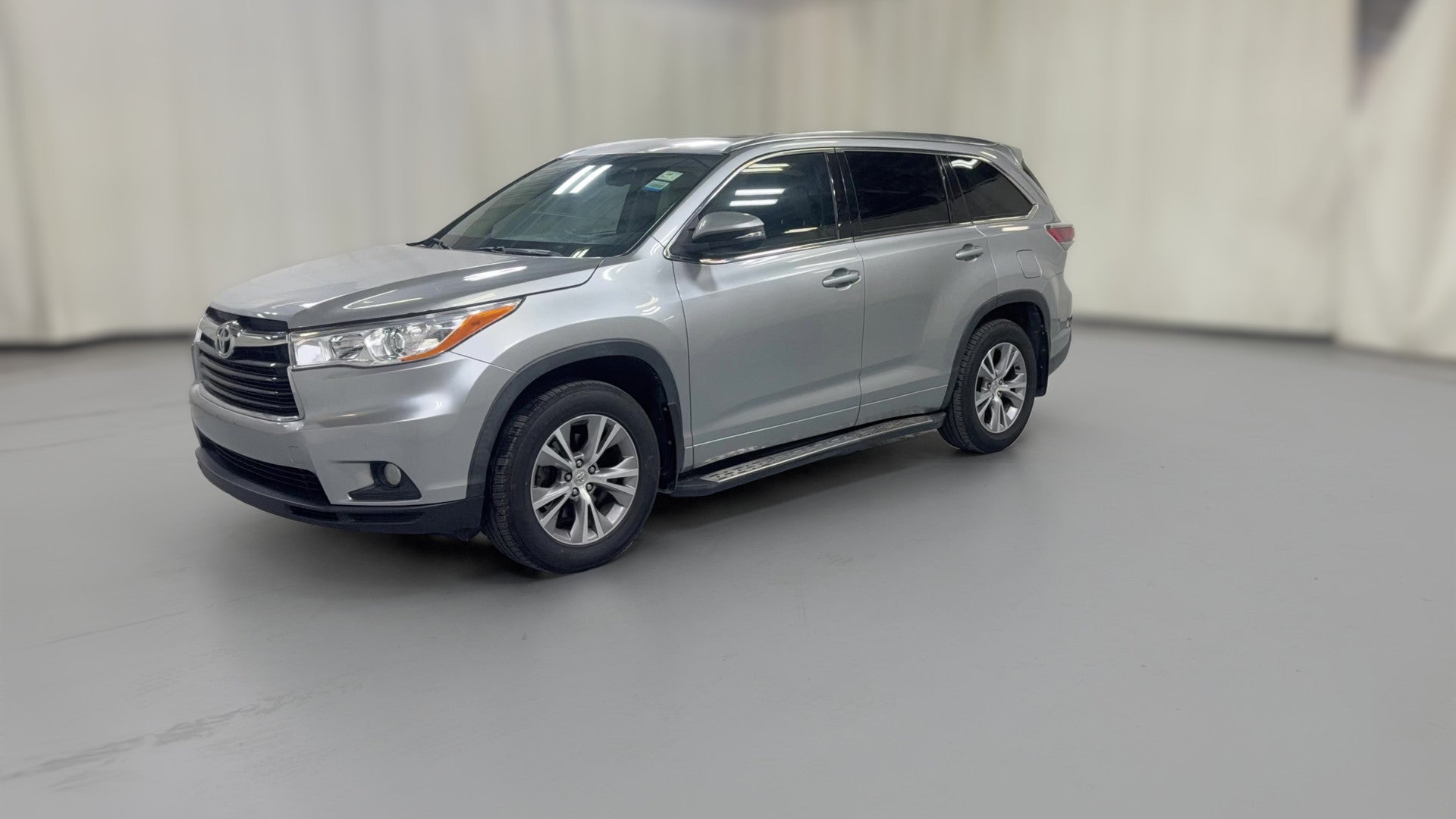 2015 Toyota Highlander vehicle photo