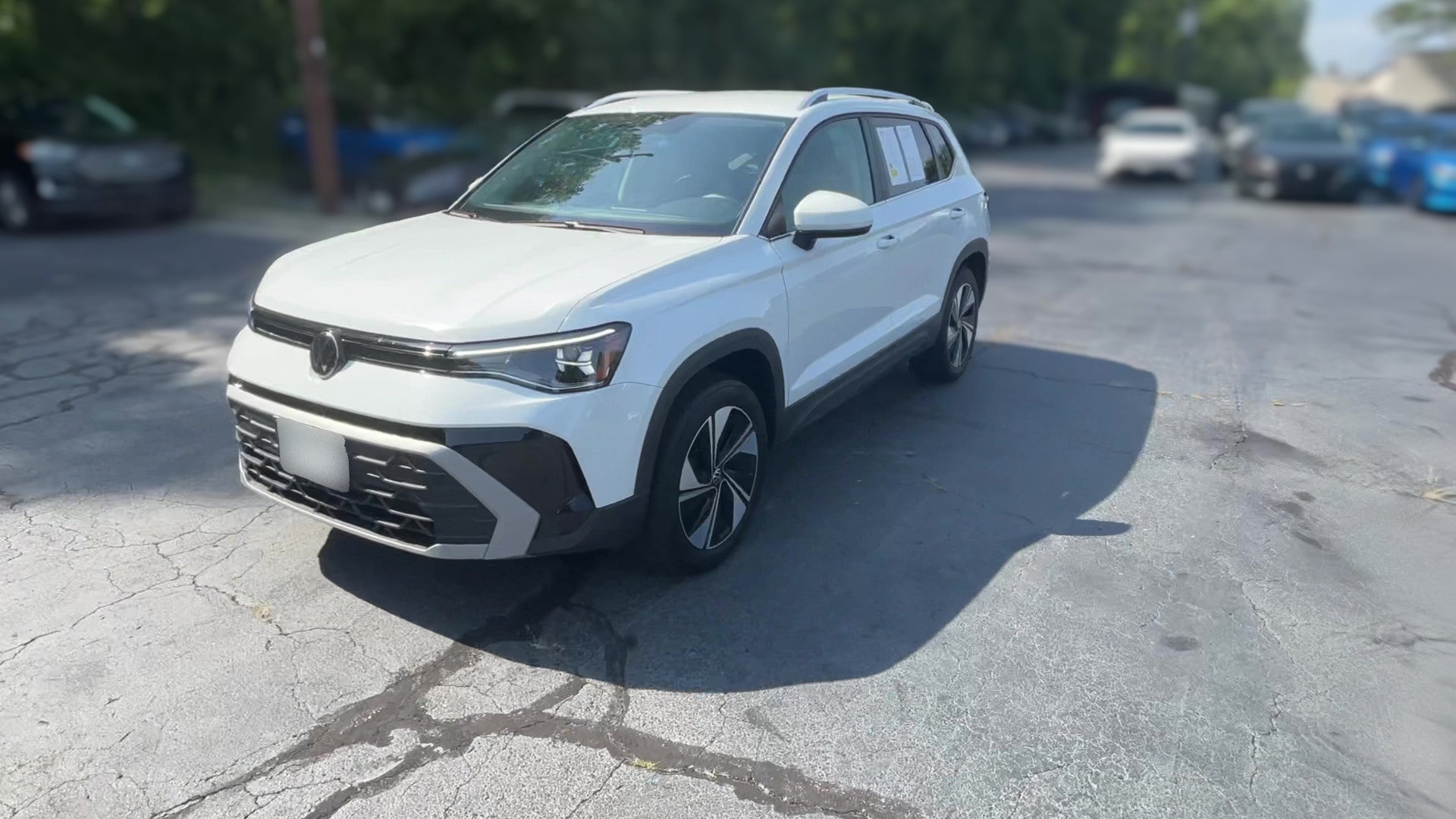 2026 Volkswagen Taos vehicle photo