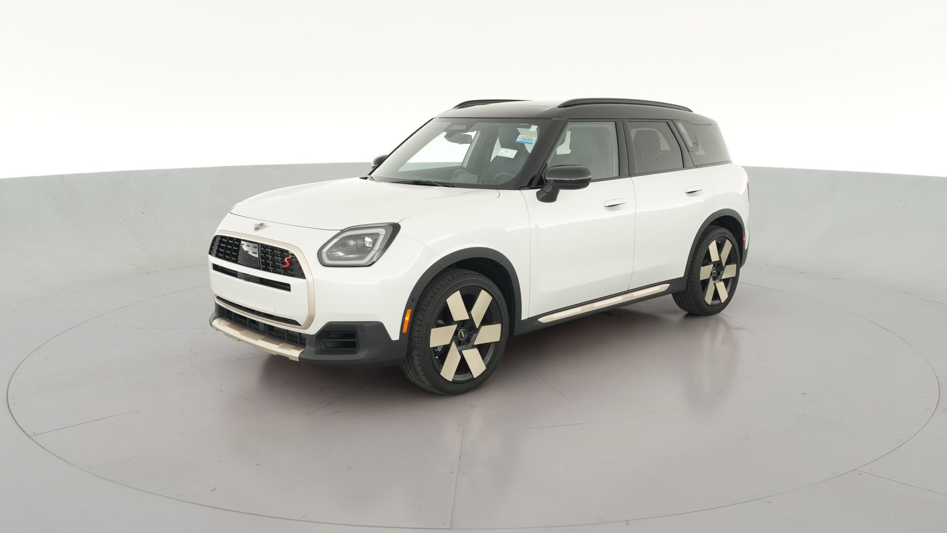 2025 MINI Countryman vehicle photo