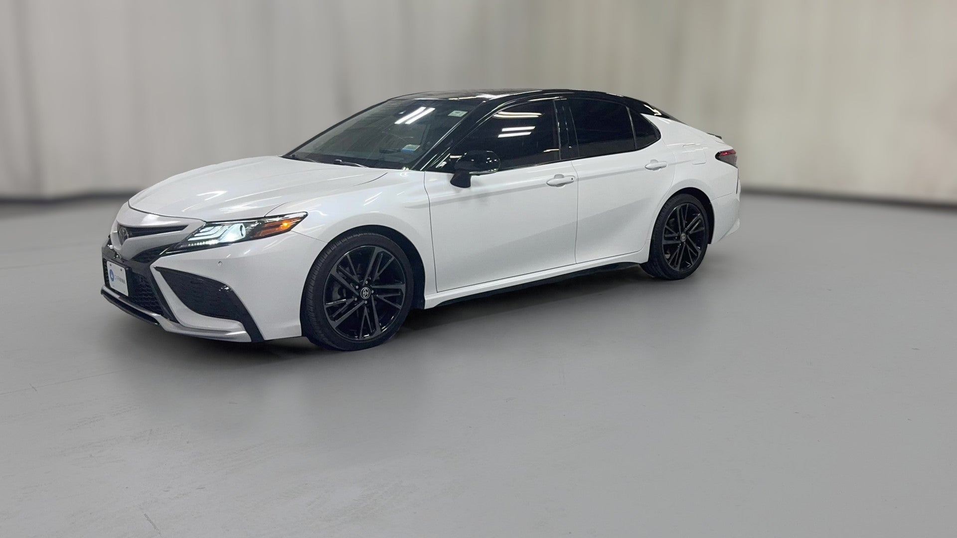 2021 Toyota Camry vehicle photo