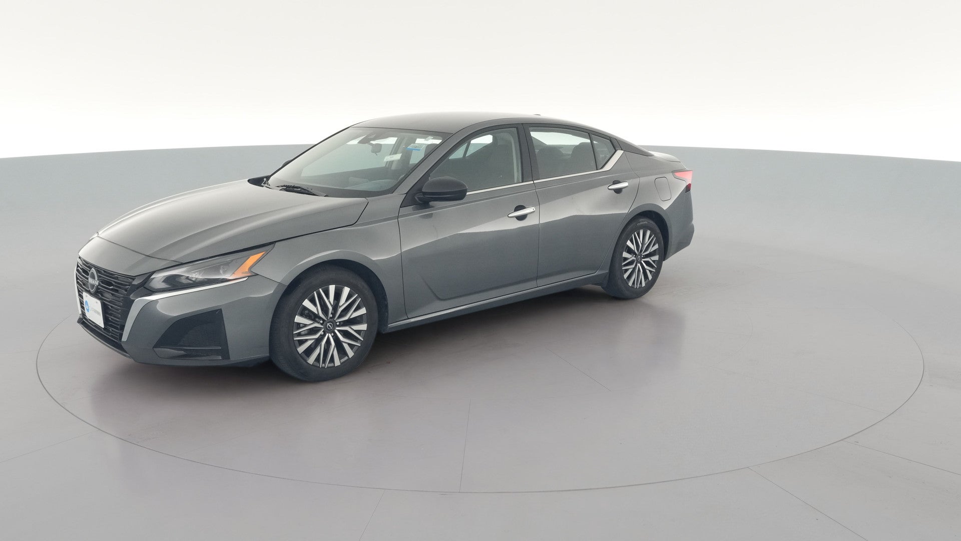 2025 Nissan Altima vehicle photo