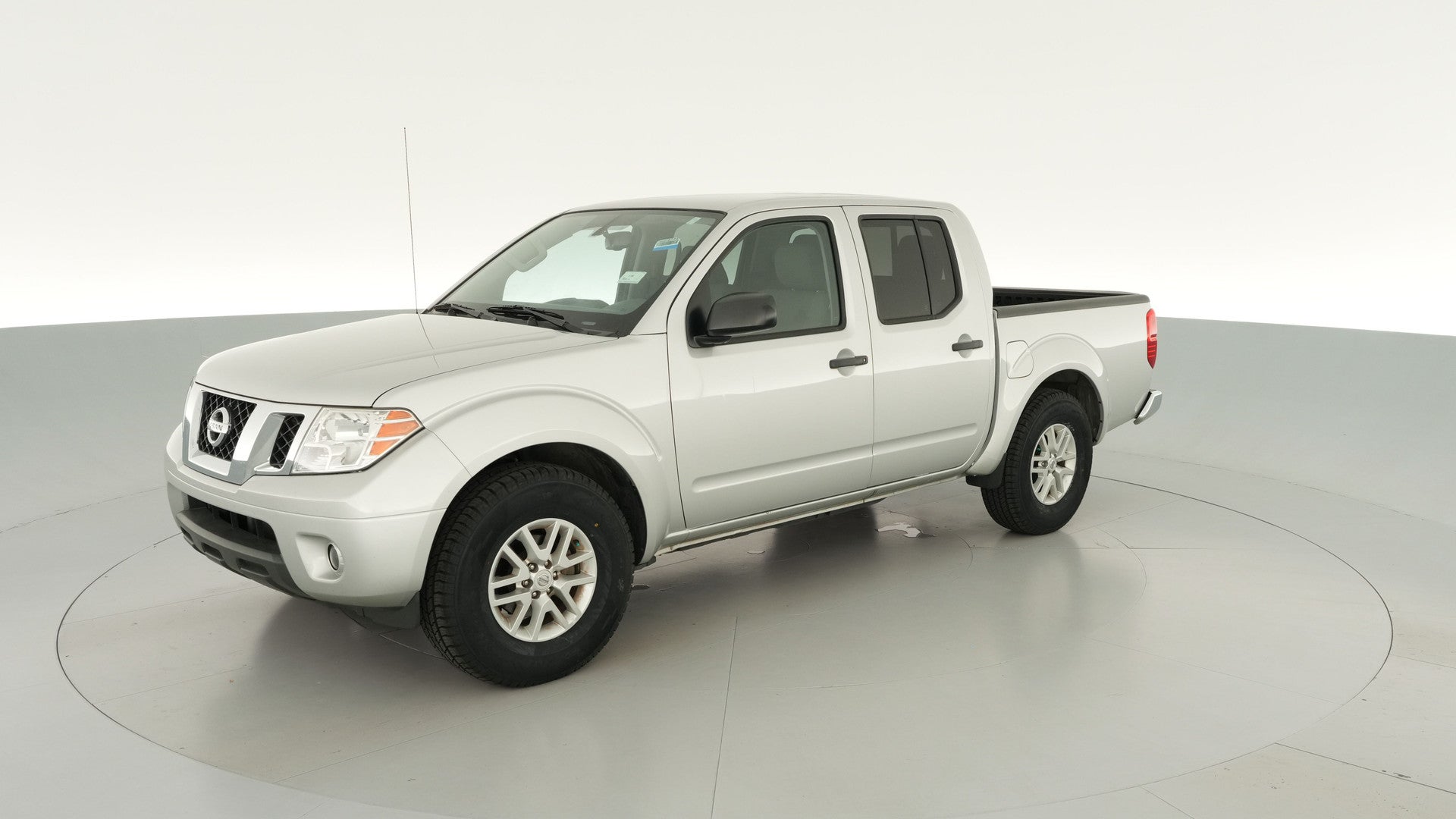 2021 Nissan Frontier Crew Cab vehicle photo