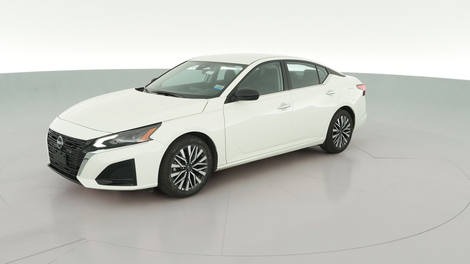 2025 Nissan Altima vehicle photo
