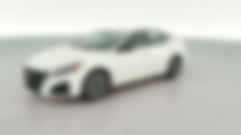 2025 Nissan Altima vehicle photo
