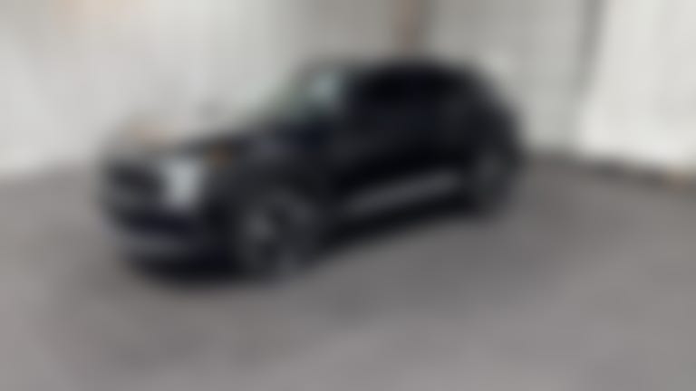 2025 Nissan Kicks vehicle photo