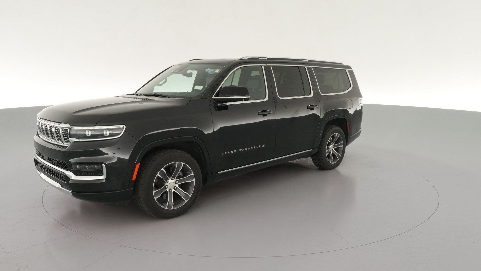 2024 Jeep Grand Wagoneer L vehicle photo
