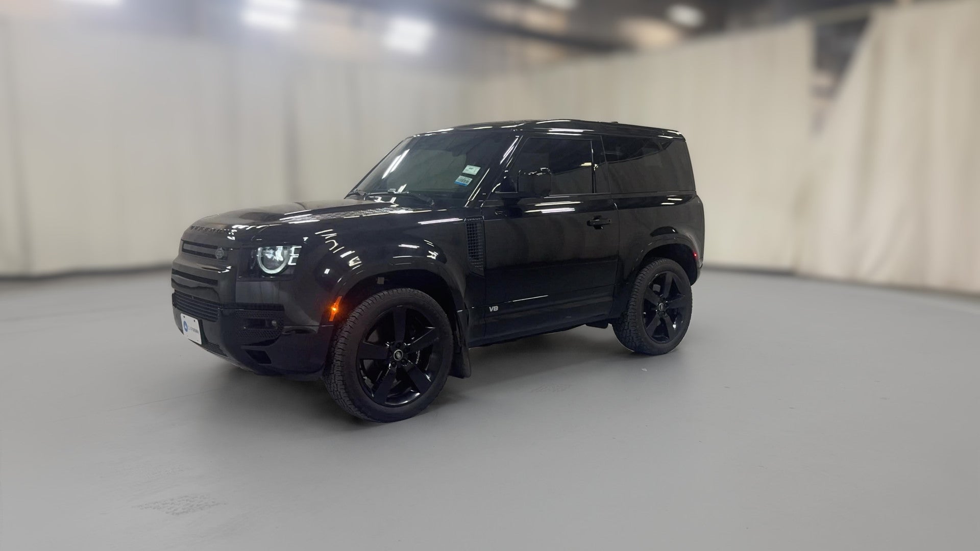 2023 Land Rover Defender 90 vehicle photo