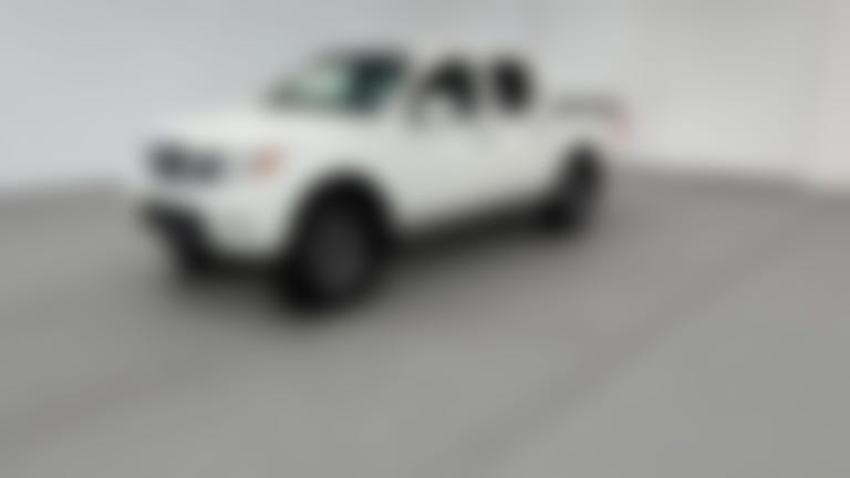 2019 Nissan Frontier Crew Cab vehicle photo