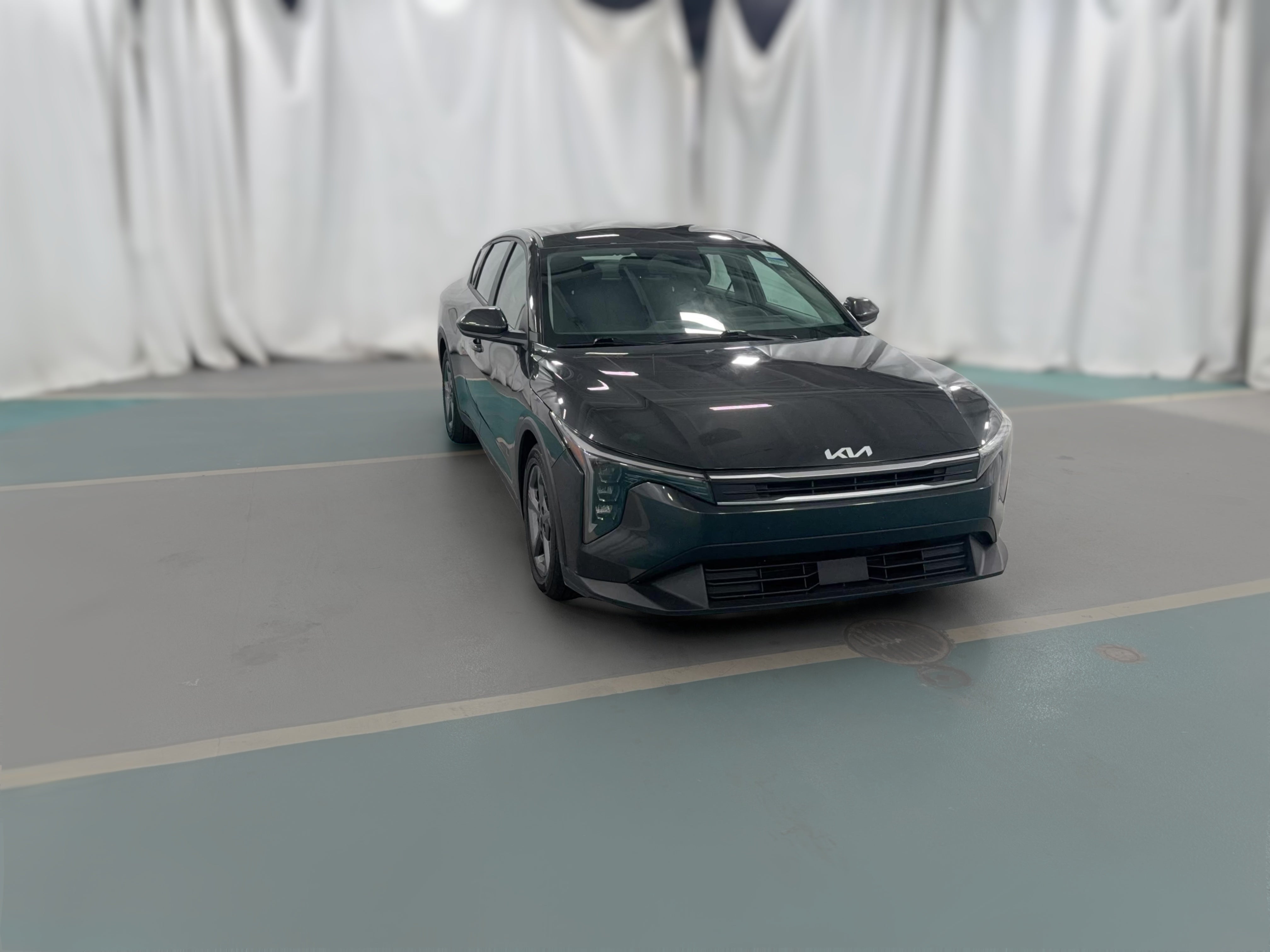 2025 Kia K4 LXS - Photo 36