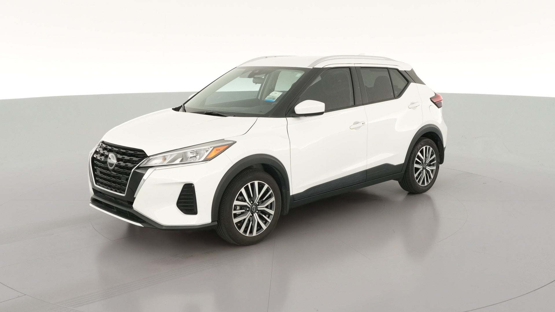 2023 Nissan Kicks vehicle photo