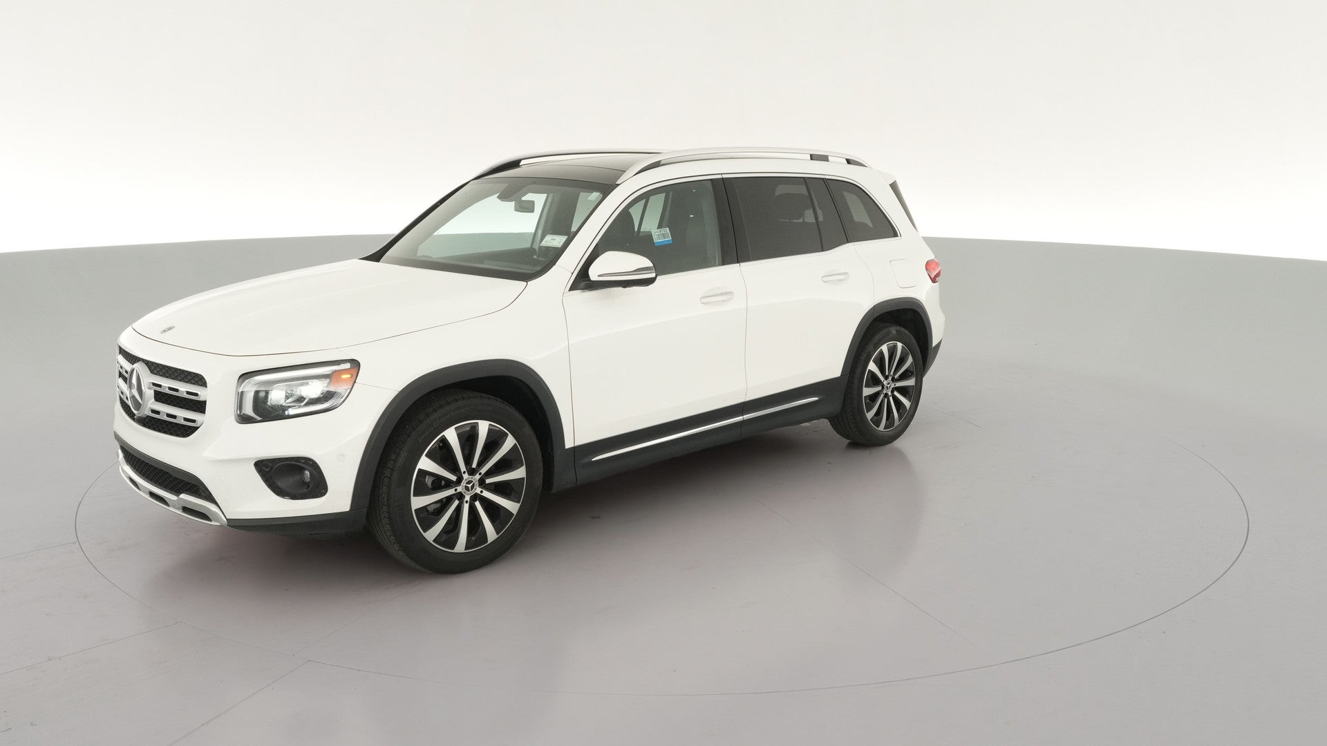 2023 Mercedes-Benz GLB vehicle photo