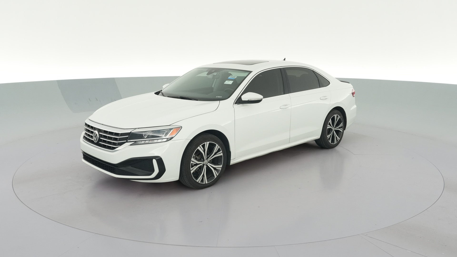 2022 Volkswagen Passat vehicle photo