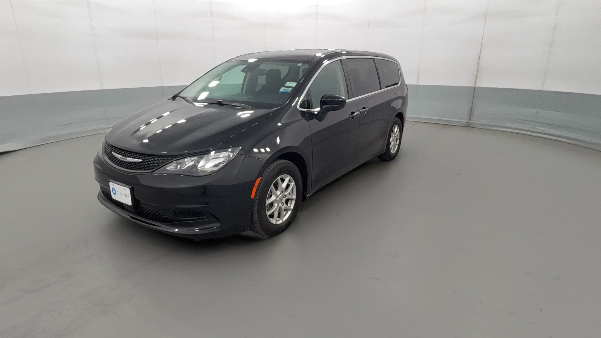 2024 Chrysler Voyager vehicle photo