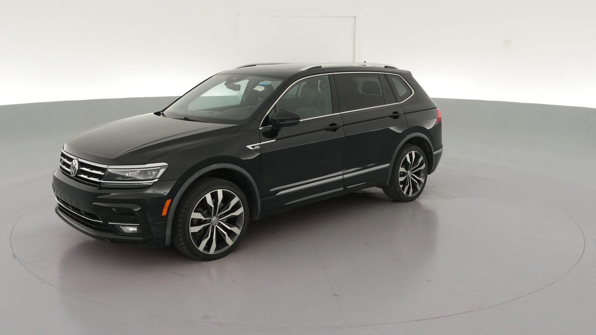 2020 Volkswagen Tiguan vehicle photo