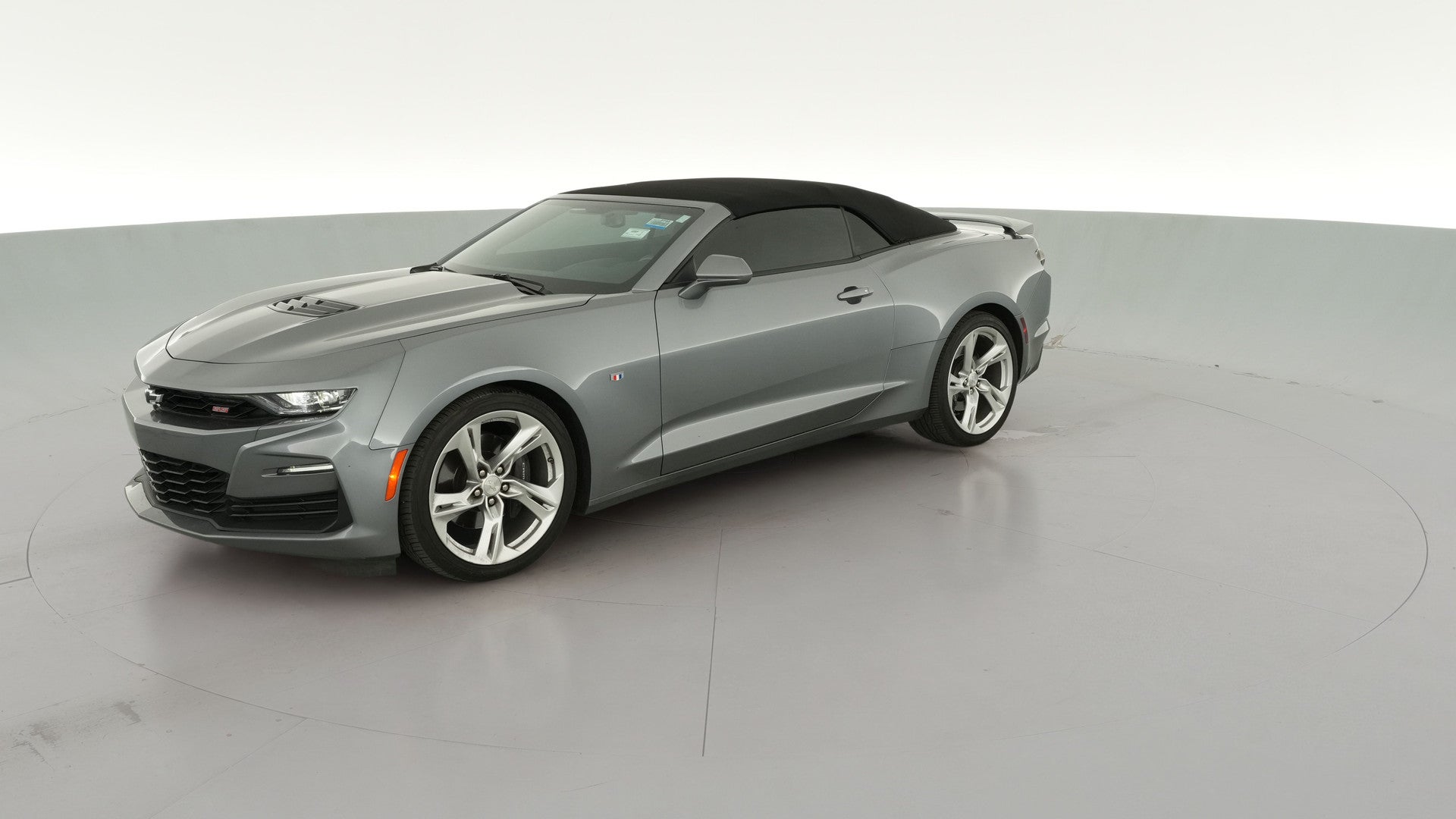 2022 Chevrolet Camaro vehicle photo