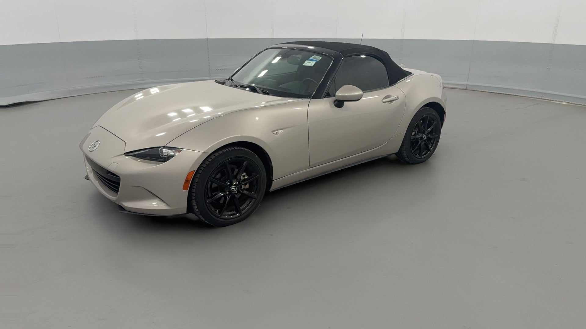 2022 MAZDA MX-5 Miata vehicle photo