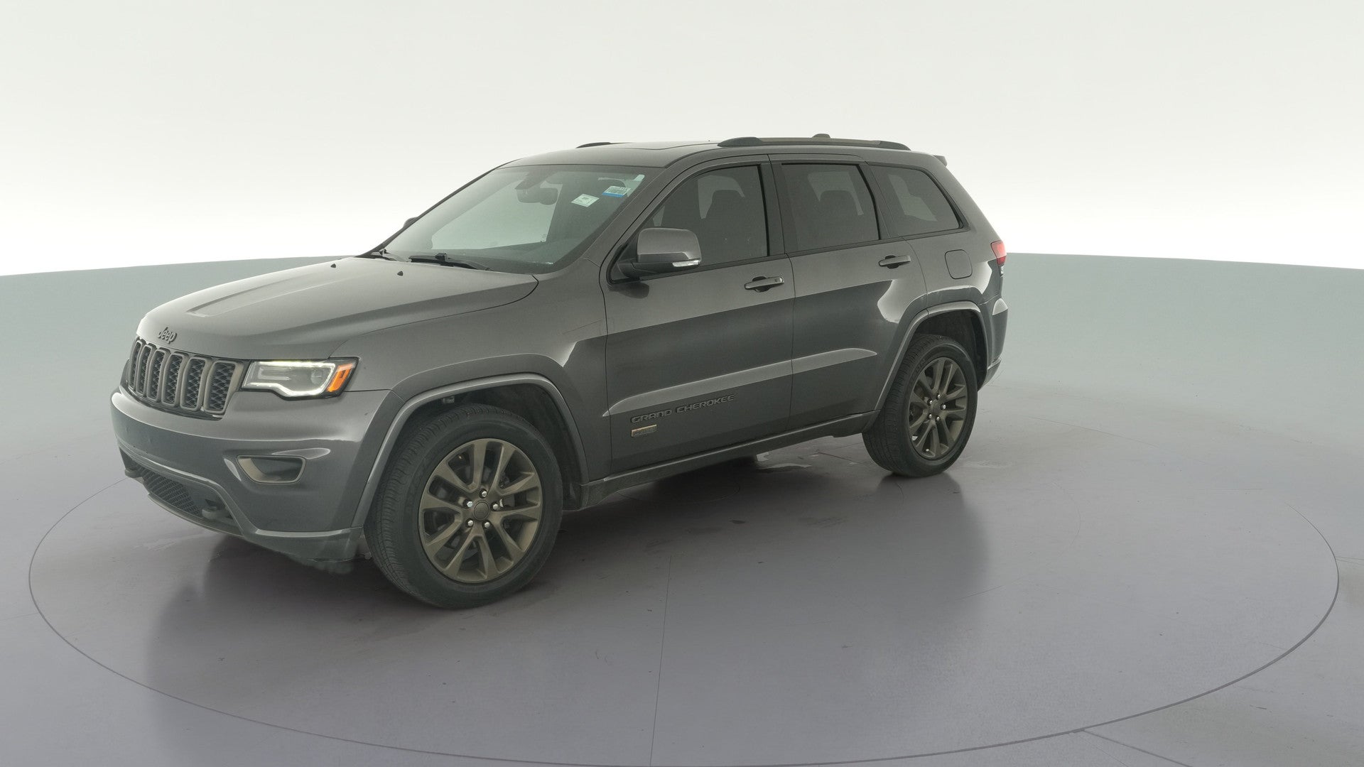 2017 Jeep Grand Cherokee vehicle photo